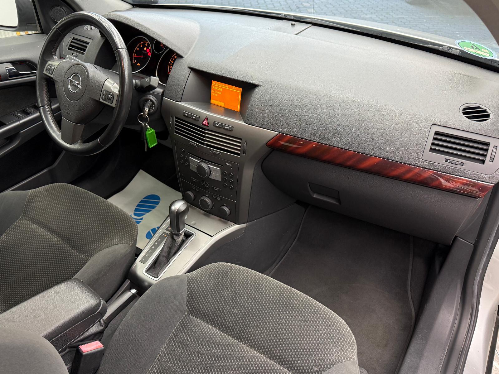 Opel Astra 2004 — photo 7
