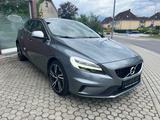 Volvo V40 R-Design Autom.Navi - Volvo V40 aus 2017