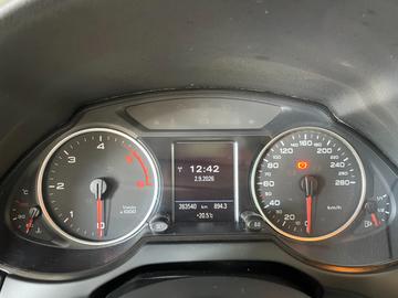 صورة 8 لـ 2008 AUDI Q5