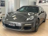 Porsche Panamera Panamera 3.0 Diesel - Porsche Panamera mit Diesel-Antrieb: Limousine, 3.0