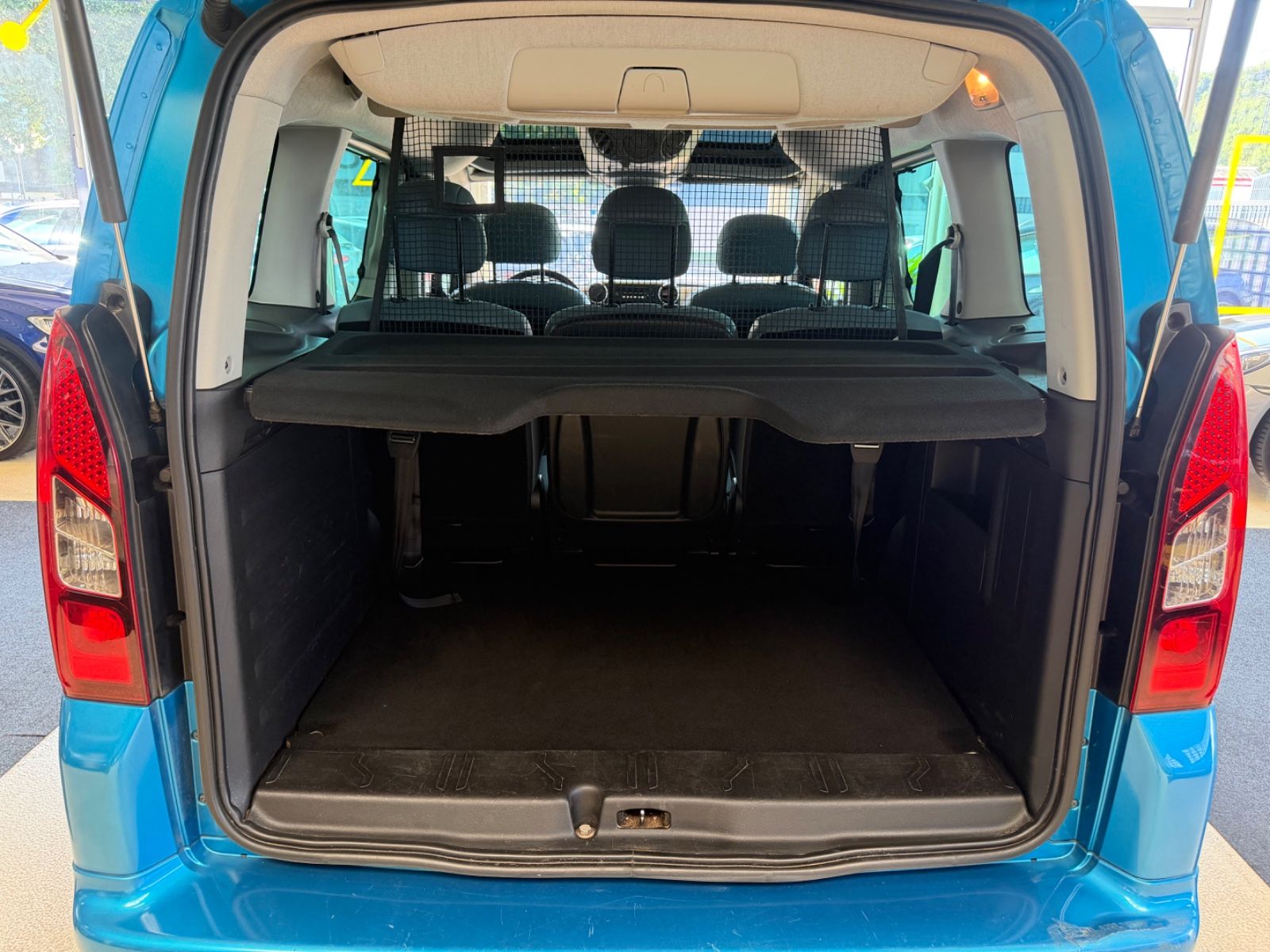 Fahrzeugabbildung Citroën Berlingo Kombi Selection*1. Hand