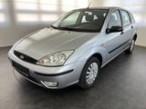 Ford Focus 1,6 Viva Automatik * Rentnerhand * - Ford Focus aus 2004: 1.6