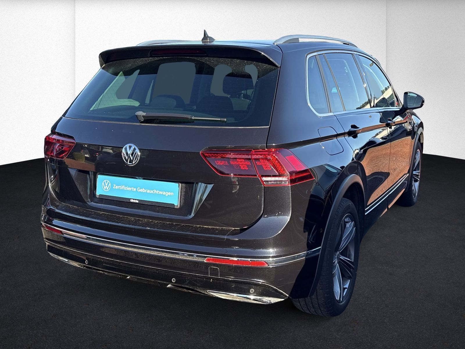 Volkswagen Tiguan 2.0 TDI Highline 4Motion DSG R-Line Rückf foto 2