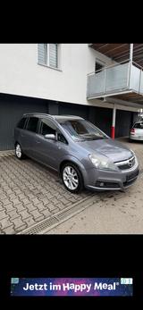 Opel Zafira 1.9cdti 6-Gang 150ps - Opel Zafira: Limousine, C