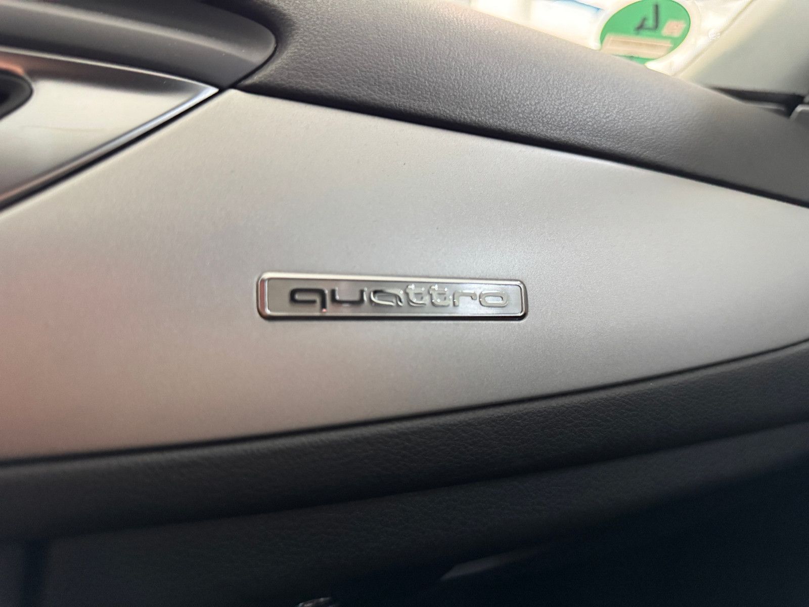 Fahrzeugabbildung Audi A6 3.0 TDI QUATTRO SPORT MOTORSOUND NAVI ACC LED
