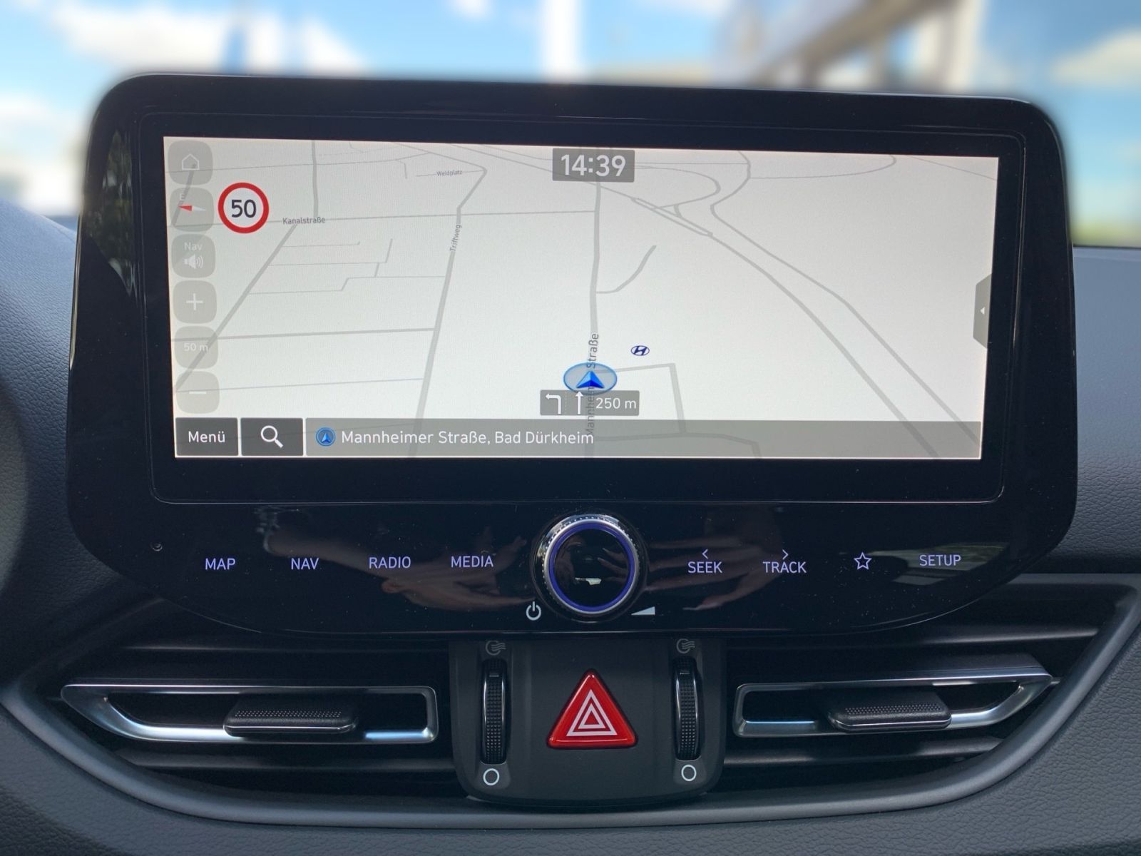 Fahrzeugabbildung Hyundai i30 1.0 T-GDI 7-DCT Advantage Navi LED
