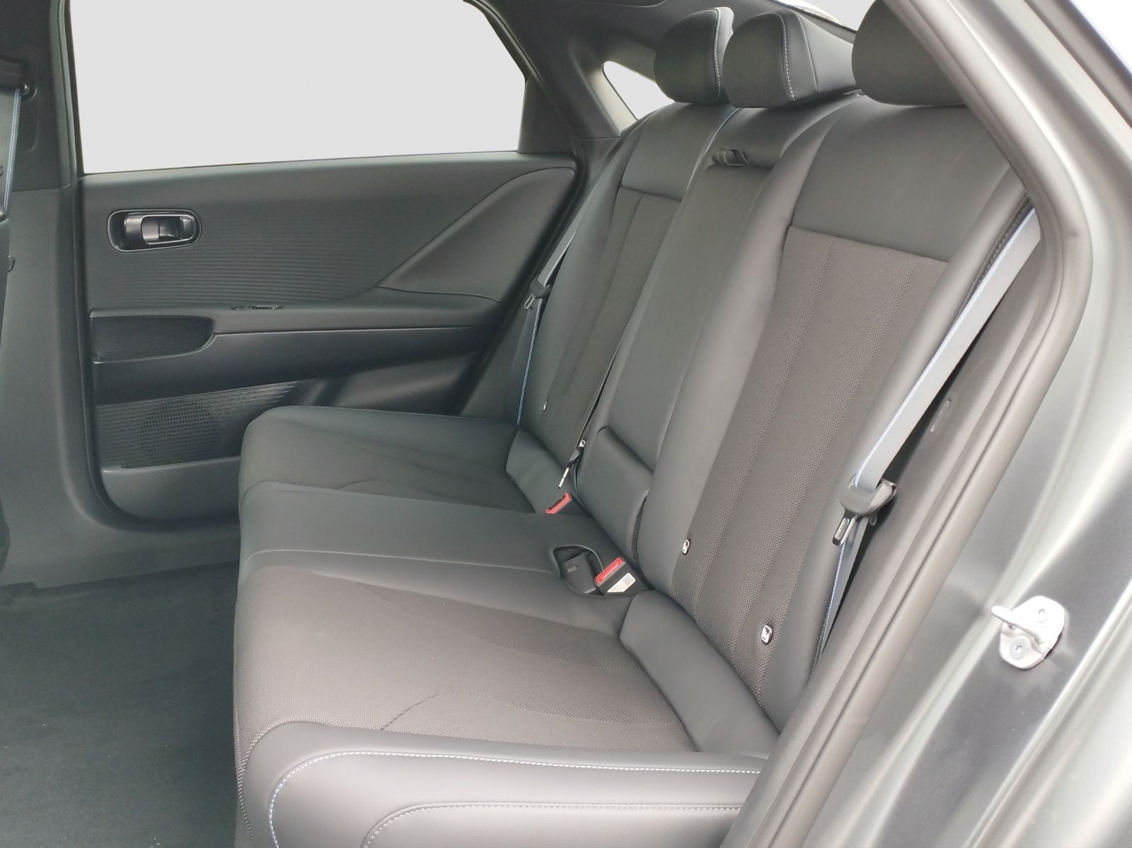 Hyundai IONIQ 6 - Bild 6