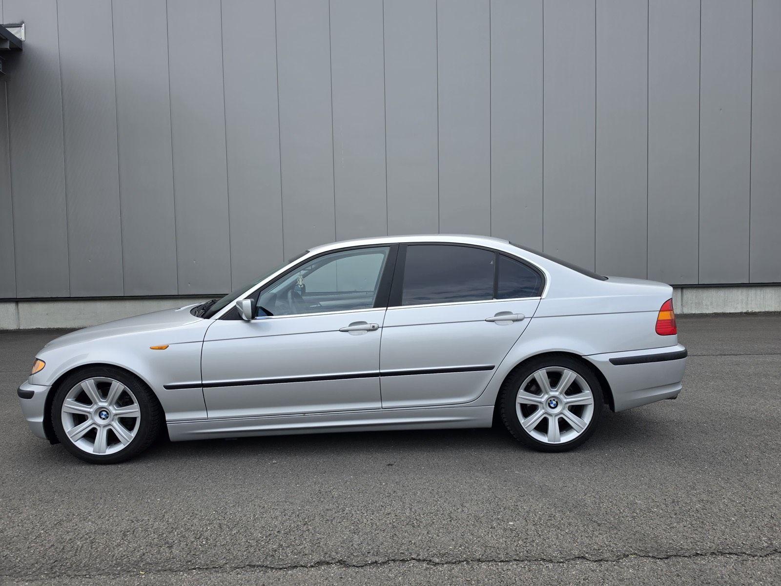 BMW 325