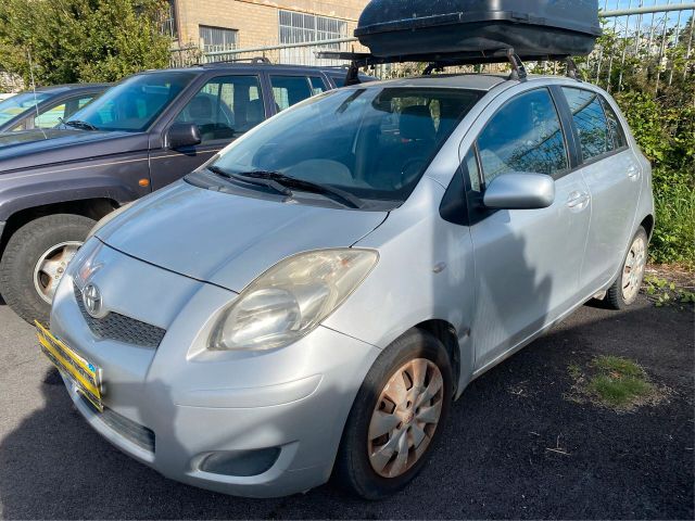 Toyota Yaris 1.3 5 porte