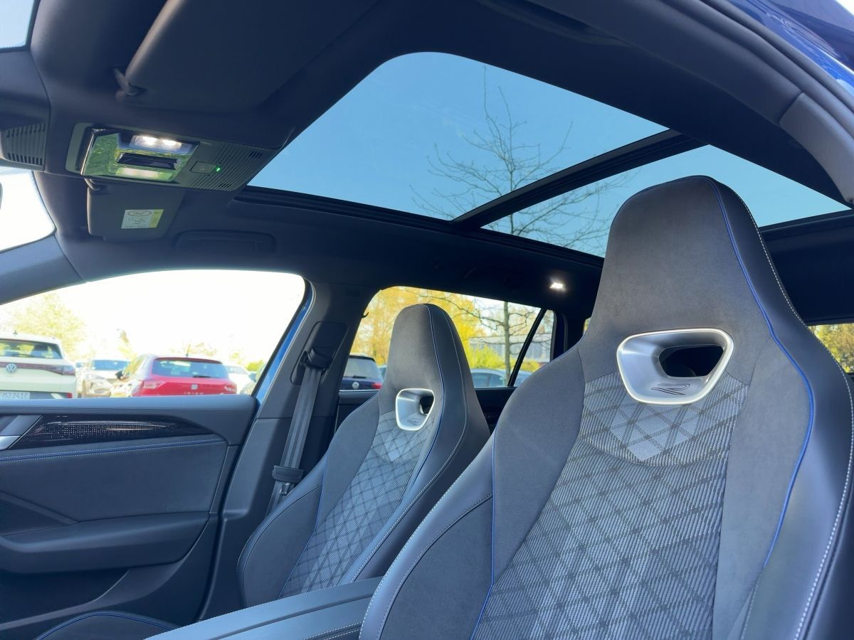 Volkswagen Passat Variant - Bild 16