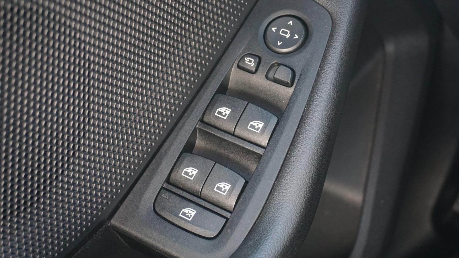 BMW 118 i Advantage Navi Tempomat Sitzheizung PDC USB, миниатюра 18