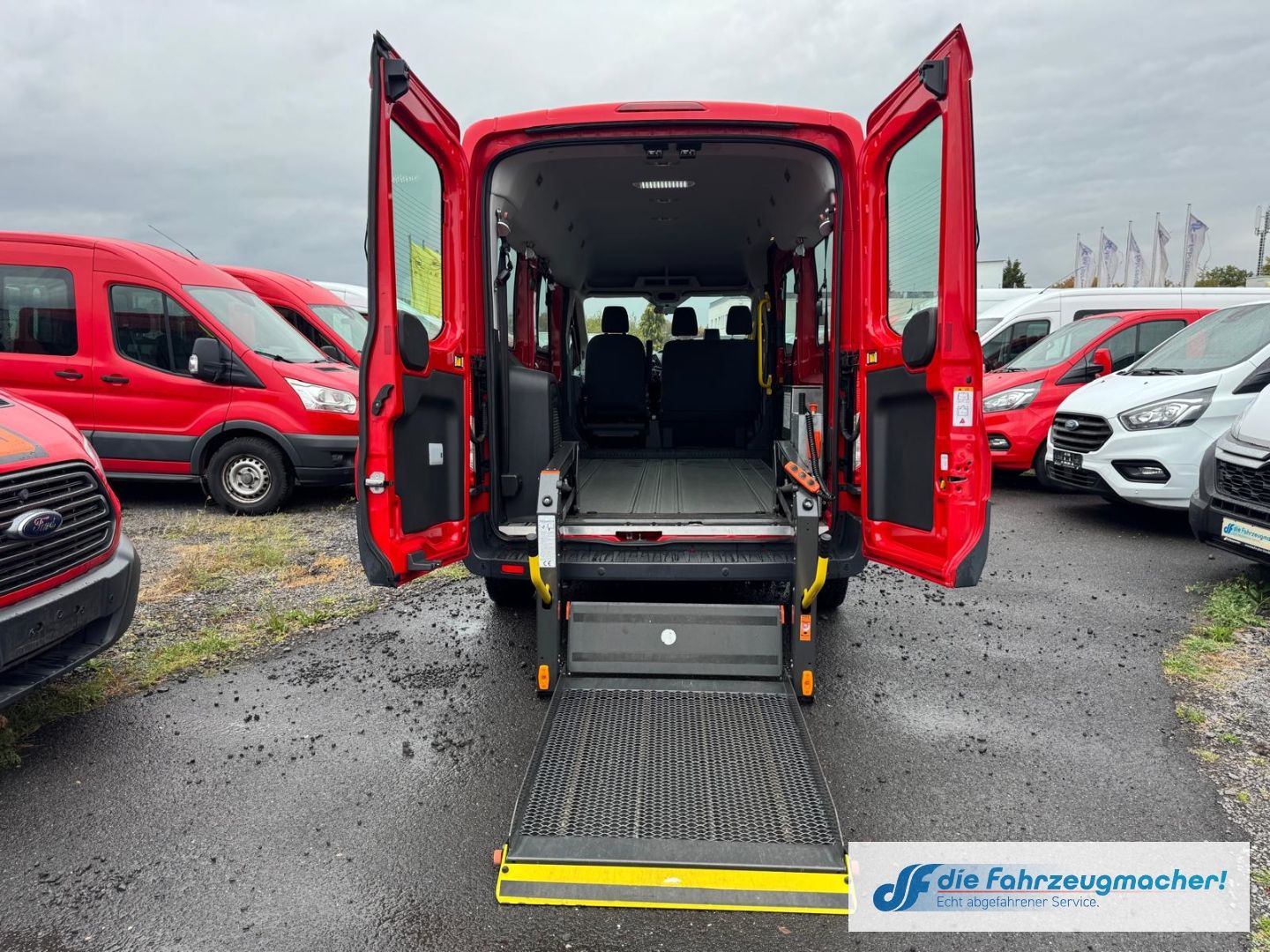 Fahrzeugabbildung Ford Transit Kombi 350 L3 Trend 2.2 TDCi DPF *2269 *K