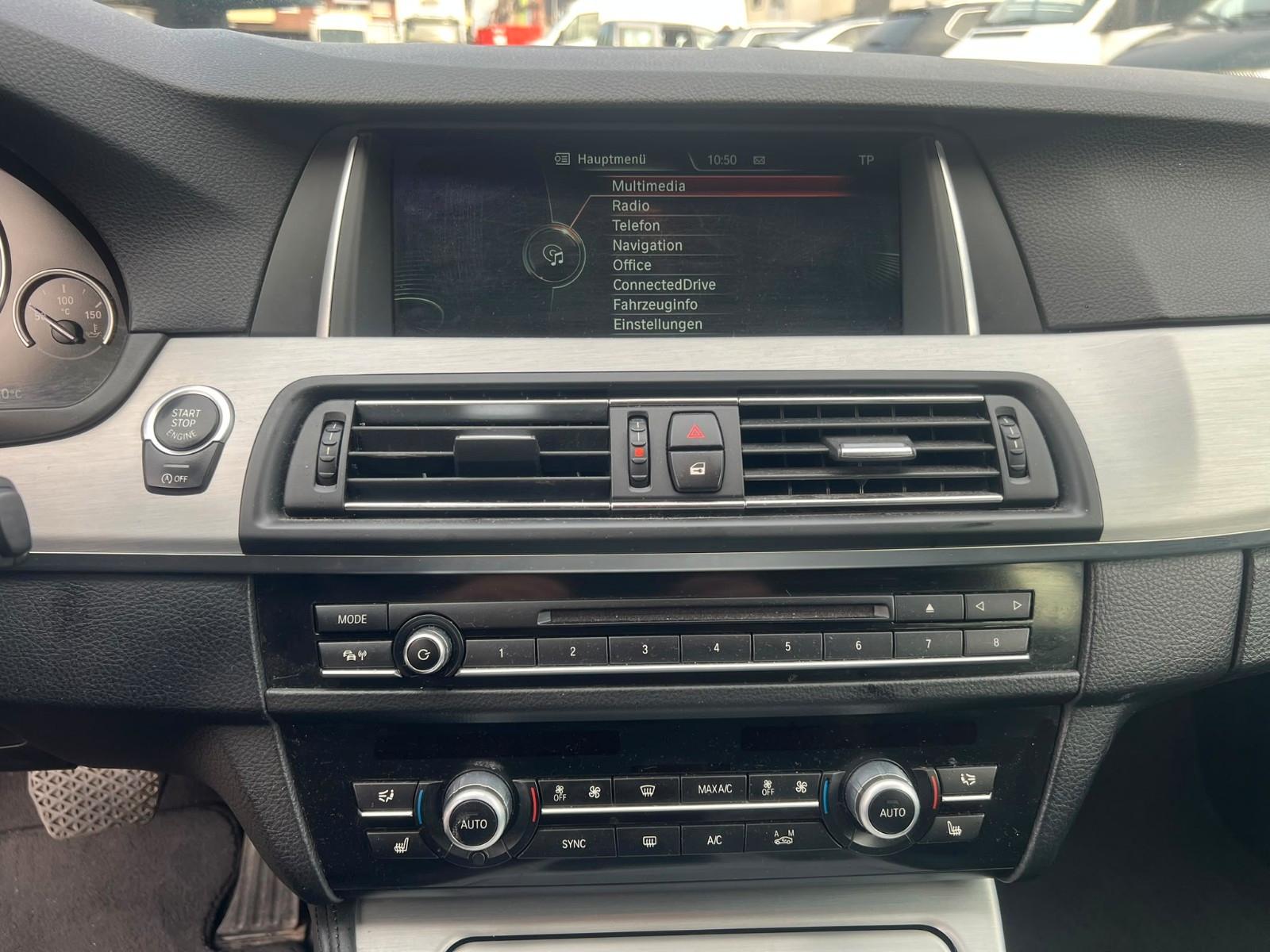 BMW 520 2013 — photo 20