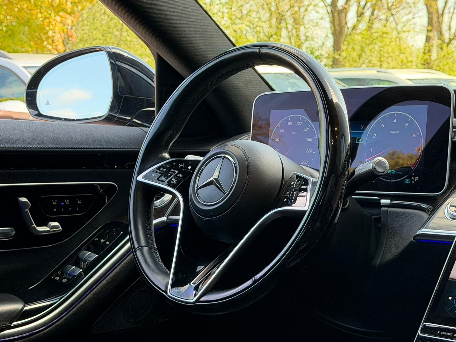 Fahrzeugabbildung Mercedes-Benz S500 4Matic Lang*AMG*LUFT*360*Night-P*