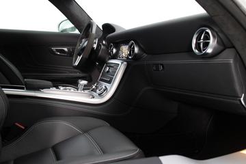 2010 Mercedes-BENZ SLS AMG — миниатюра 23