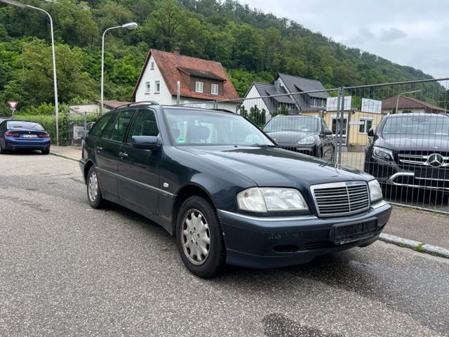 Mercedes-Benz C 240