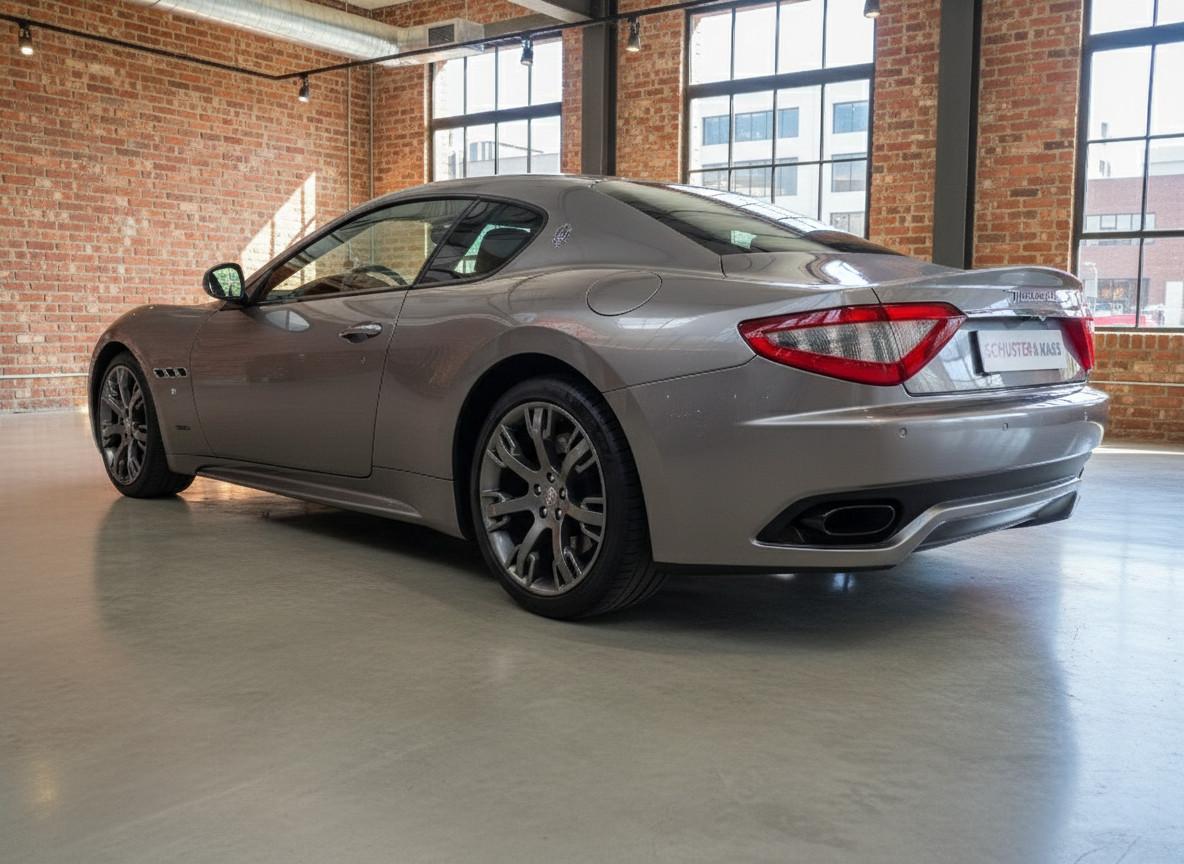 MASERATI GRANTURISMO S 4.7 V8 439ch BVA - ÉCHAPPEMENT À CLAPETS - SUSPENSION SKYHOOK - CUIR/ALCANTARA - SIÈGES CHAUFFANTS