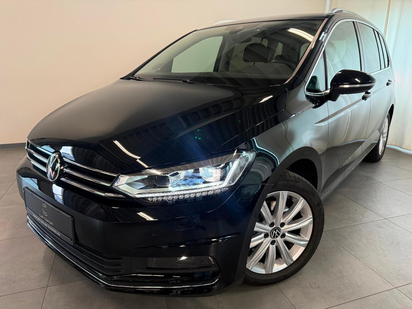 Volkswagen Touran Highline 1.5 TSI DSG 7 SITZE AHK KAMERA