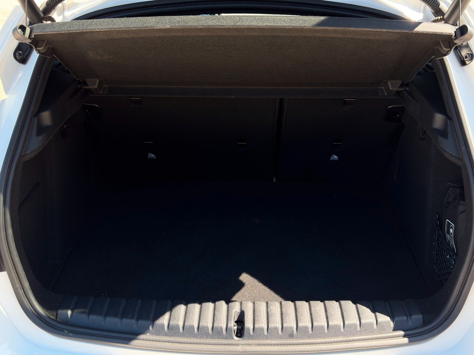 Fahrzeugabbildung BMW 120i M Sport 2-Z Klima H&K KZG ACC LEDER CAM LHZ