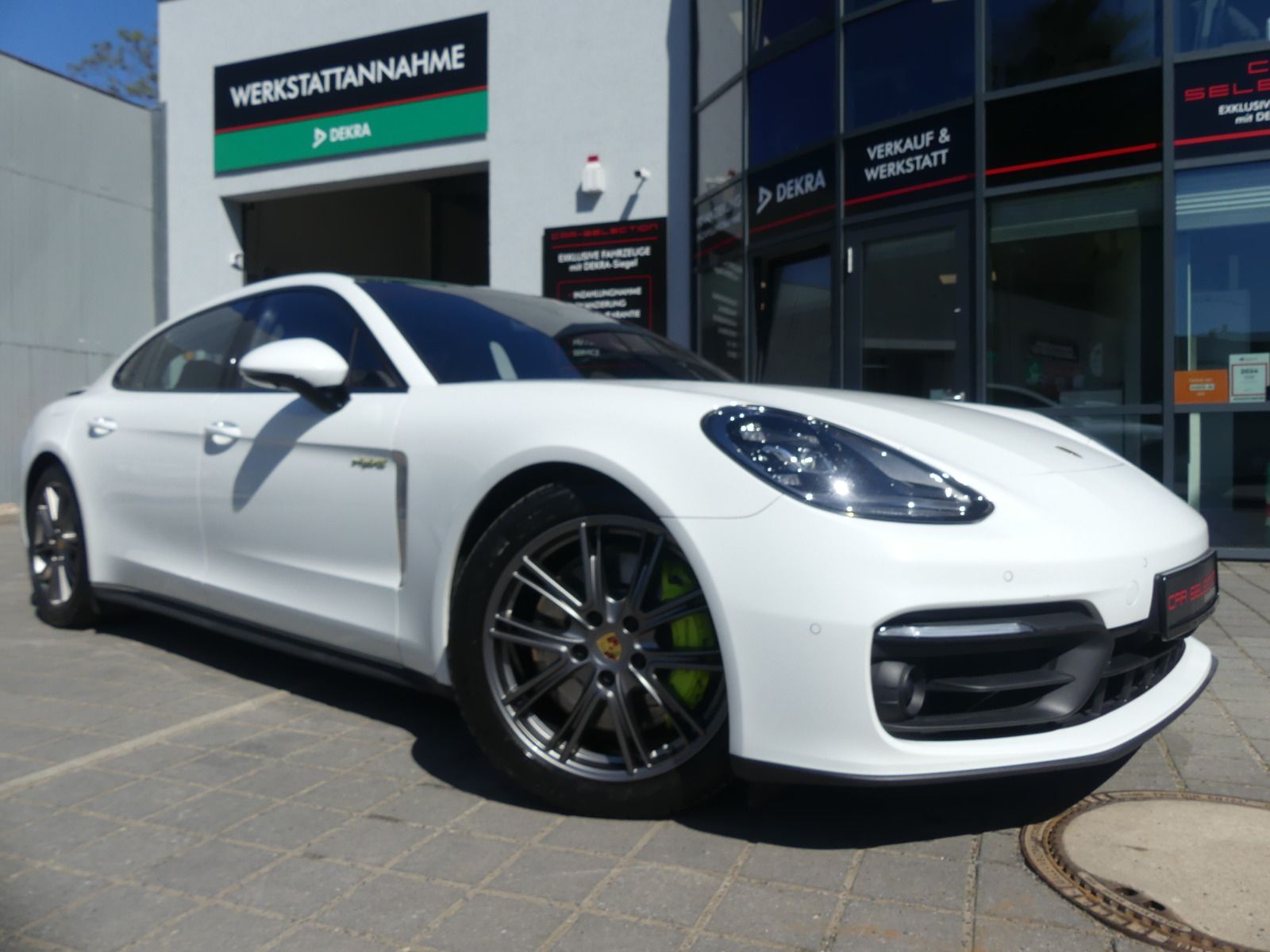 PORSCHE Panamera 4 E-Hybrid Executive PANO/HUD/CHRONO
