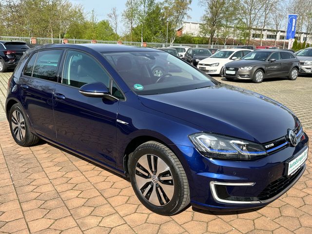 Volkswagen Golf VII Lim. e-Golf / LEDER /NAVI/ LED