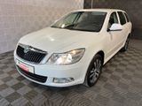Skoda Octavia*TEMPOMAT*KLIMA-AHK-NAVI-SHZ-SOUND-PDC - Skoda in Bayreuth