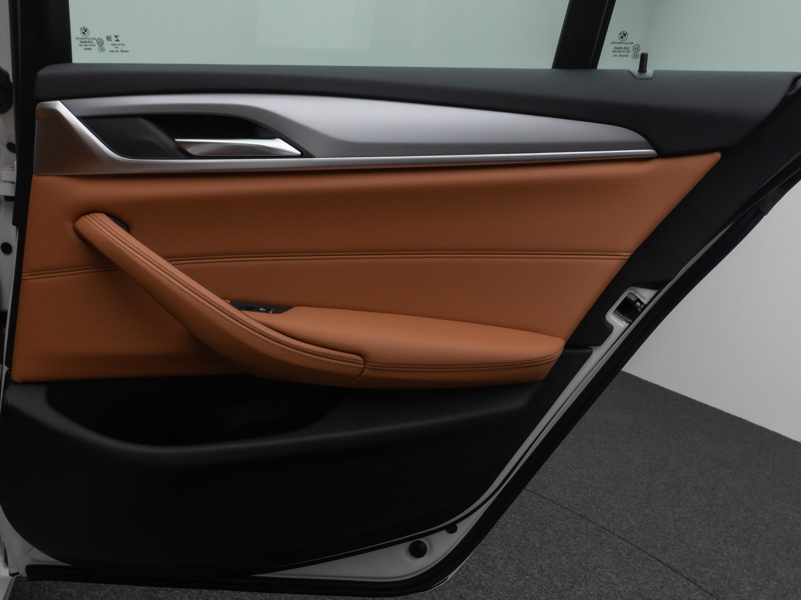 Fahrzeugabbildung BMW 520d Kamera Leder HiFi Sport AHK Alarm Parkassis