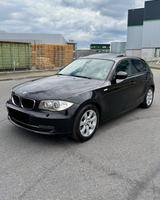 BMW 118 1 Limousine 118i XENON/KEYLESS/NAVI/PDC/AHK - BMW 118 Kombi Gebrauchtwagen
