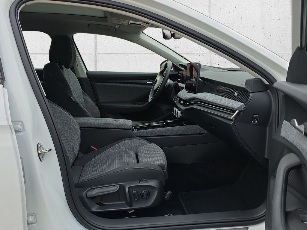 Skoda Superb - Bild 12