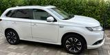 Mitsubishi Plug-in Hybrid Outlander 2.0 MIVEC PLUG-IN H... - scheckheftgepflegte Mitsubishi Plug-in Hybrid Outlander