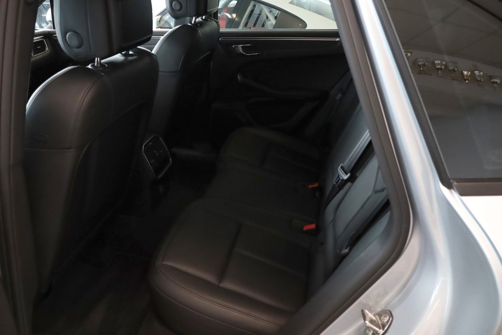 Fahrzeugabbildung Porsche Macan PDK Panorama, Xenon, Kamera