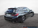 BMW 330i Touring xDrive M Sport AHK+PANO+ACC+KAM+LED - gebrauchte BMW Kombis