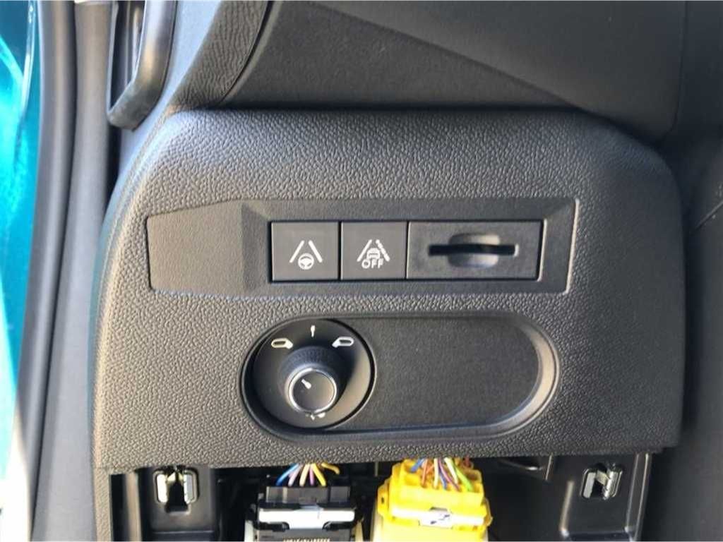 Fahrzeugabbildung DS Automobiles DS3 Crossback Rivoli PureTech 130