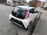 Toyota Aygo (X) 1,0-l-VVT-i x-play touch x-play touch - Toyota Aygo (X): Von Privat