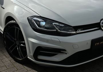 Volkswagen Golf - 9