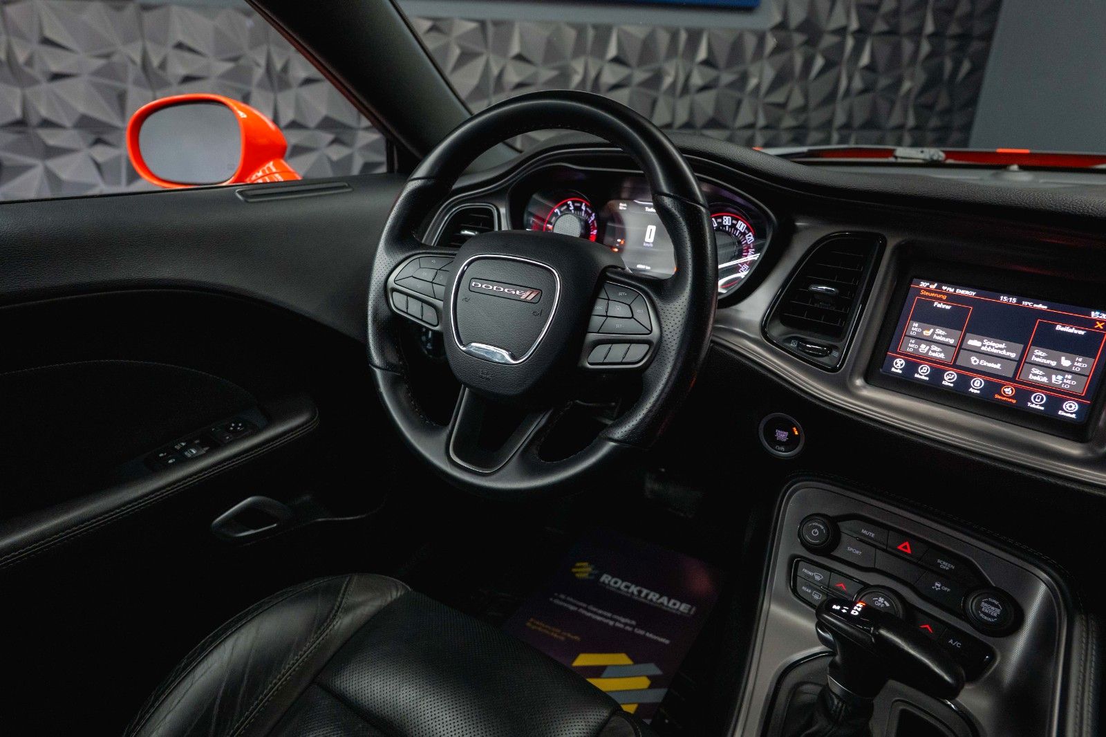 Fahrzeugabbildung Dodge Challenger 3.6 V6 GT SRT Styling *LED*1.Hand*19%