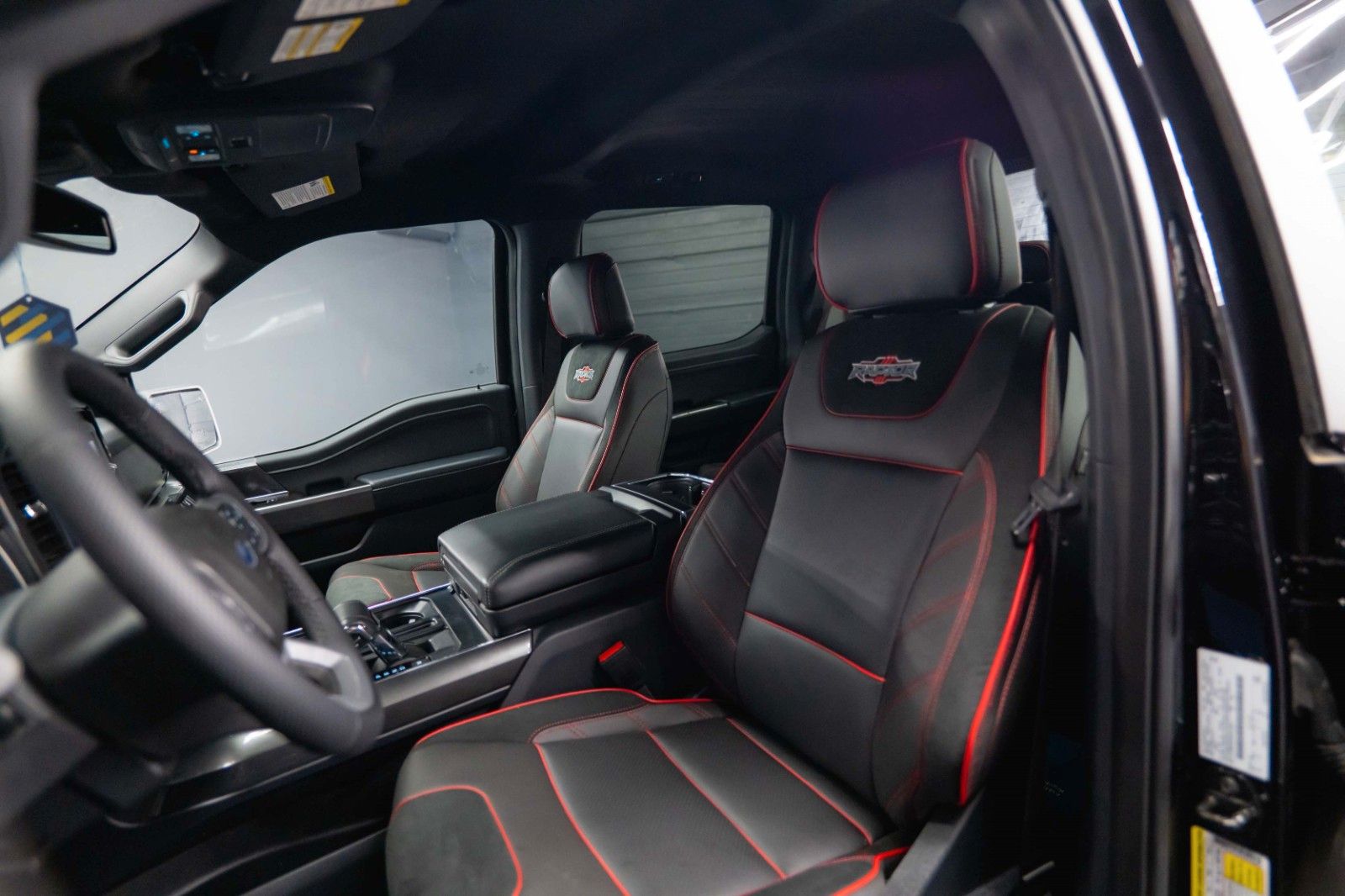 Fahrzeugabbildung Ford F150 3.5L V6 PowerBoost RAPTOR Twin-Turbo 4x4