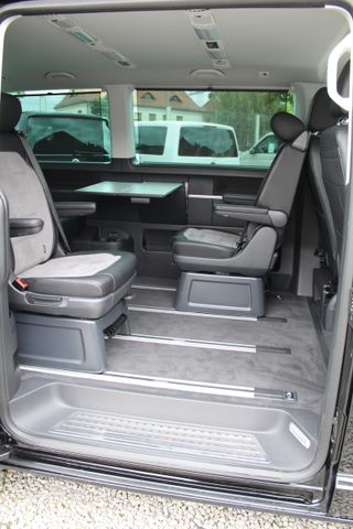 Volkswagen T6.1 Multivan Generation SIX DSG LED ACC Standhz