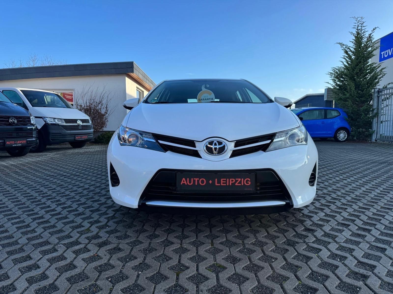 Toyota Auris Cool,Klimaautom,FH,CD-Radio,PDC,Xenon.....