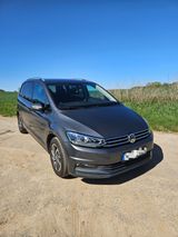 Volkswagen Touran 1.4 TSI DSG SOUND BMT SOUND