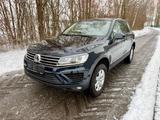Volkswagen Touareg V6 TDI BMT/Start-Stopp 4Motion - blaue Volkswagen Touareg