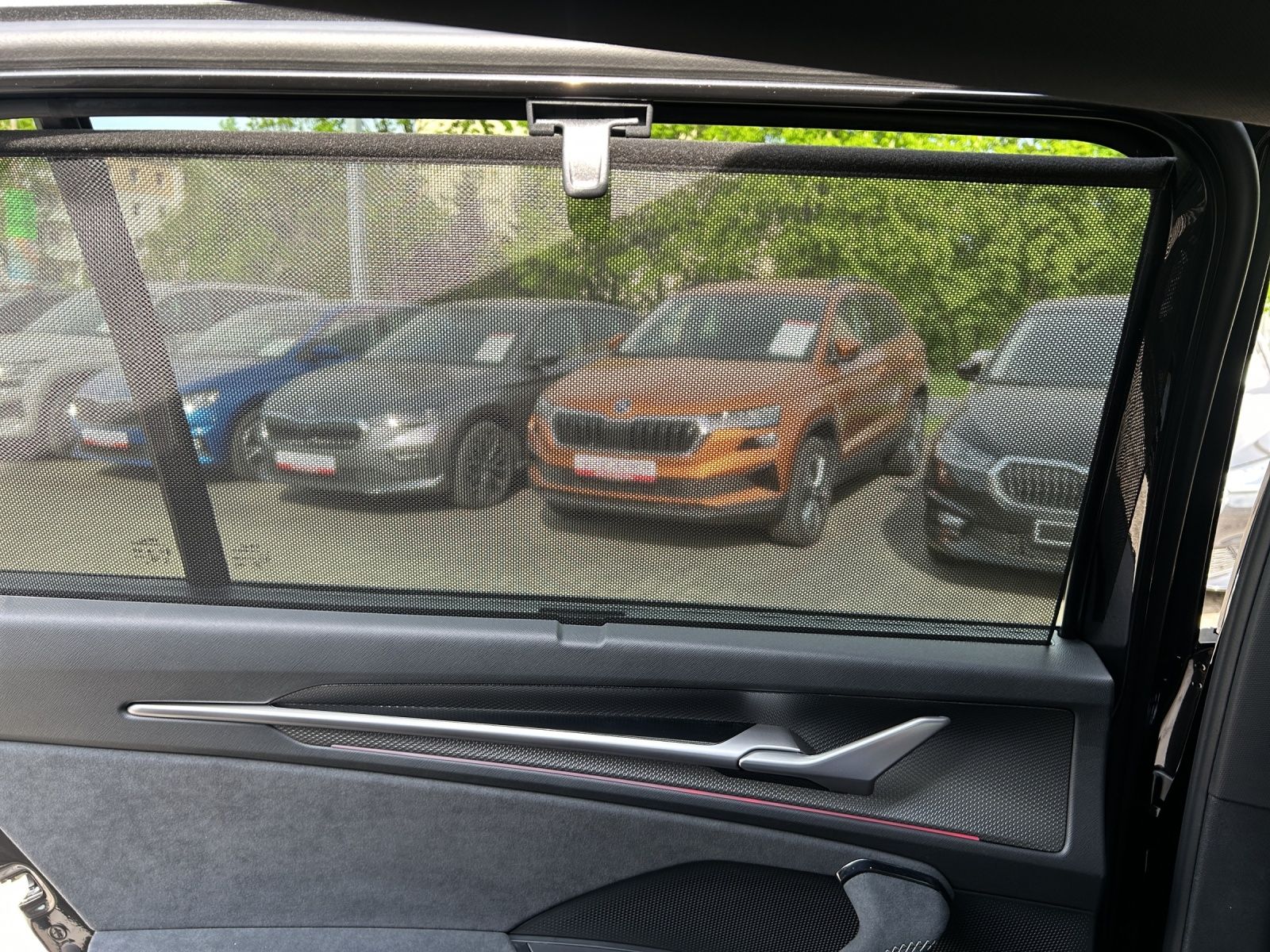 Fahrzeugabbildung SKODA Kodiaq 1.5 TSI iV Sportline AHK MATRIX HUD