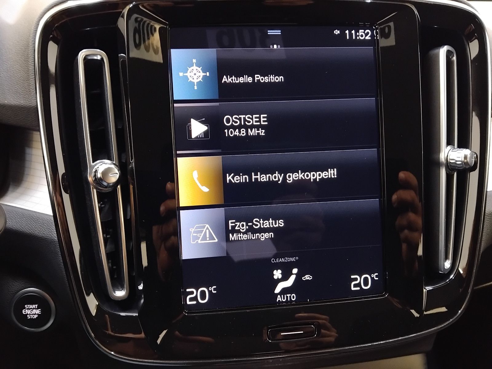 Volvo XC 40 (10/2021, Benzin)