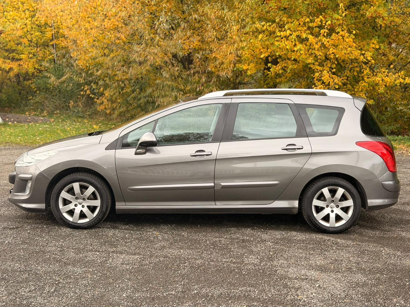Peugeot 308 2009 — engine 1.560 cm³, 109 HP (80kW)
