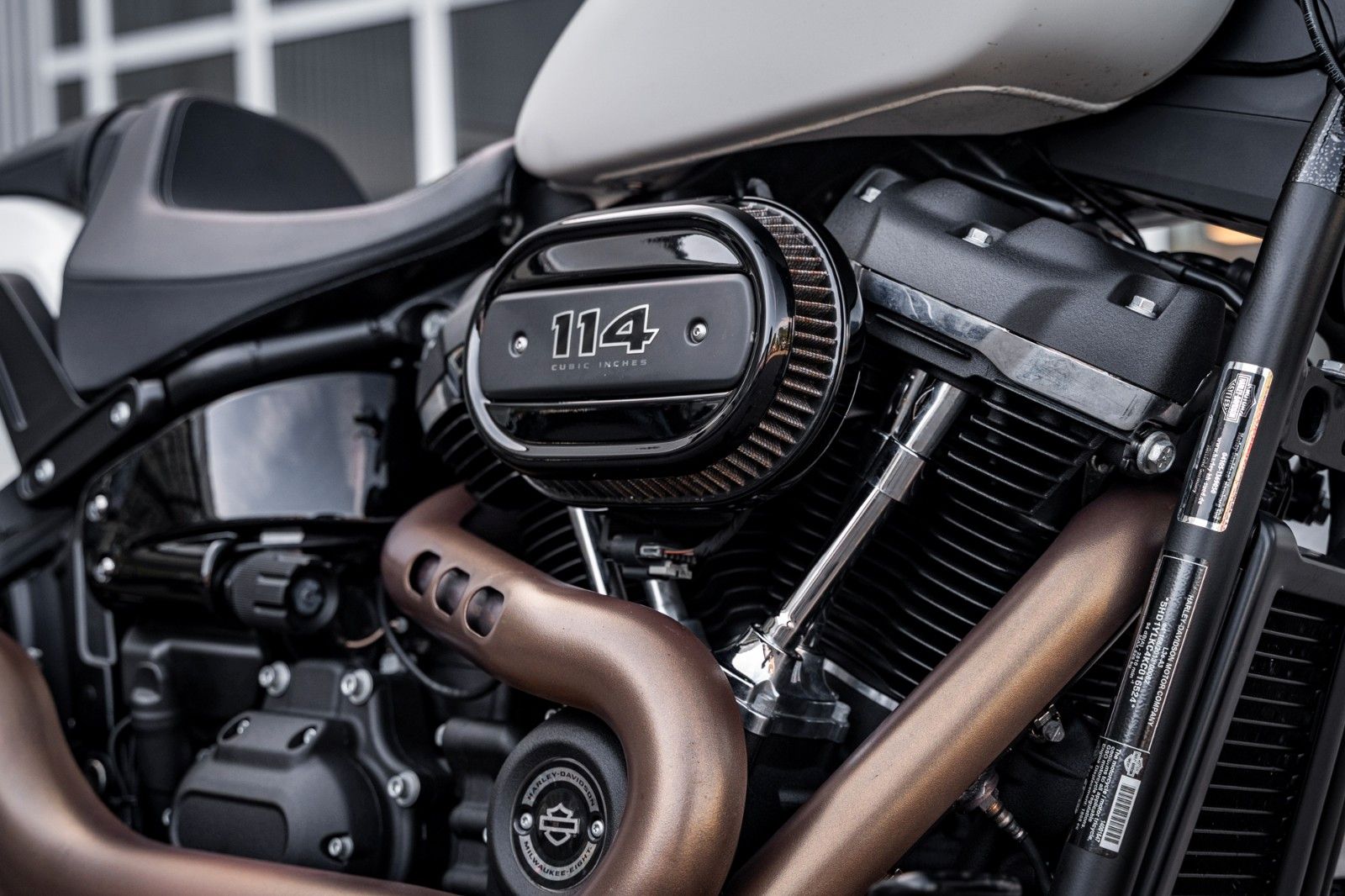Fahrzeugabbildung Harley-Davidson FXFBS FAT BOB 114 CUI SOFTAIL - Jekill & Hyde