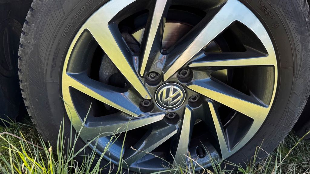 Image of Volkswagen Golf