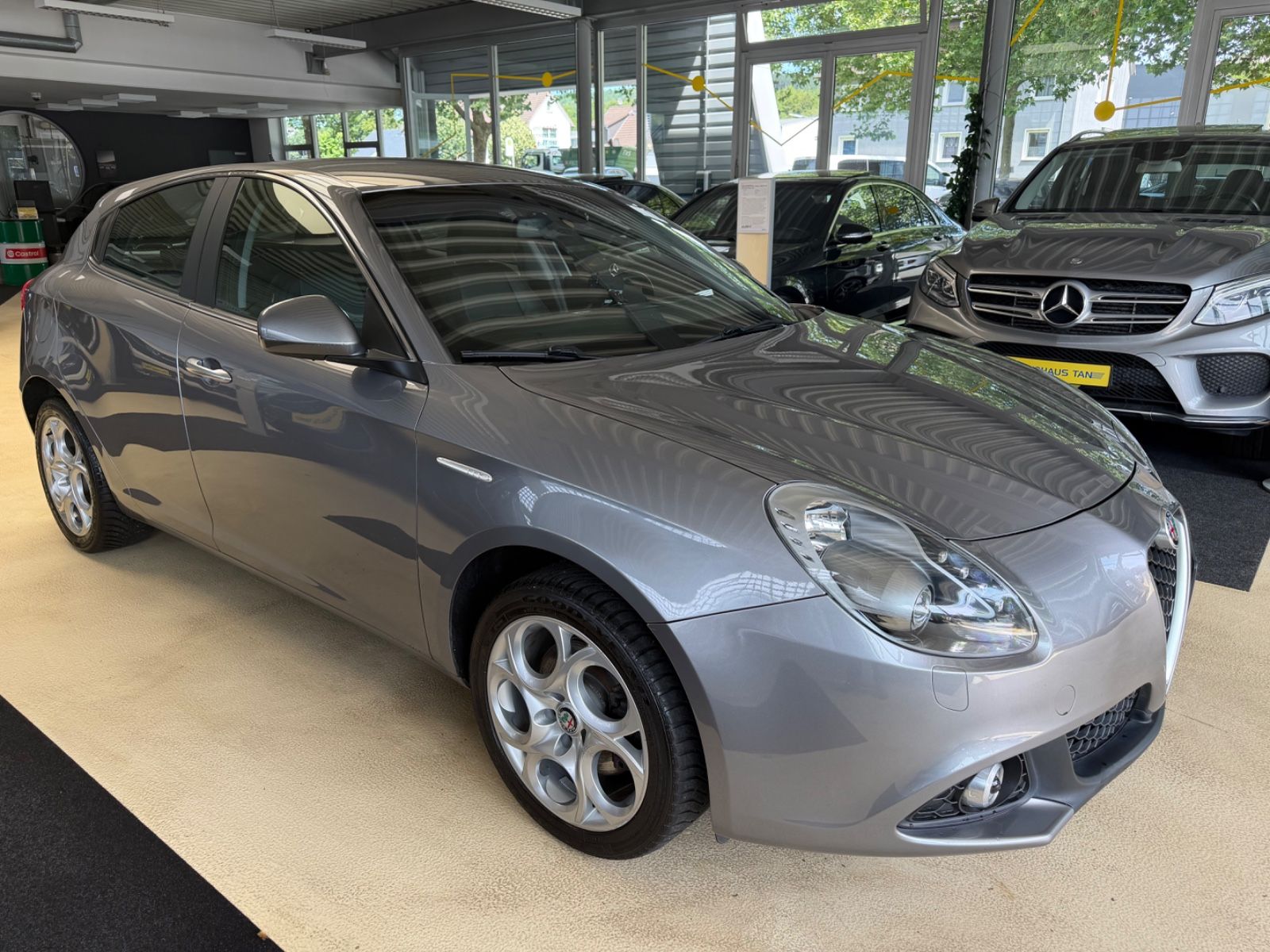 Fahrzeugabbildung Alfa Romeo Giulietta Super *RÜCKFAHRKAMERA*