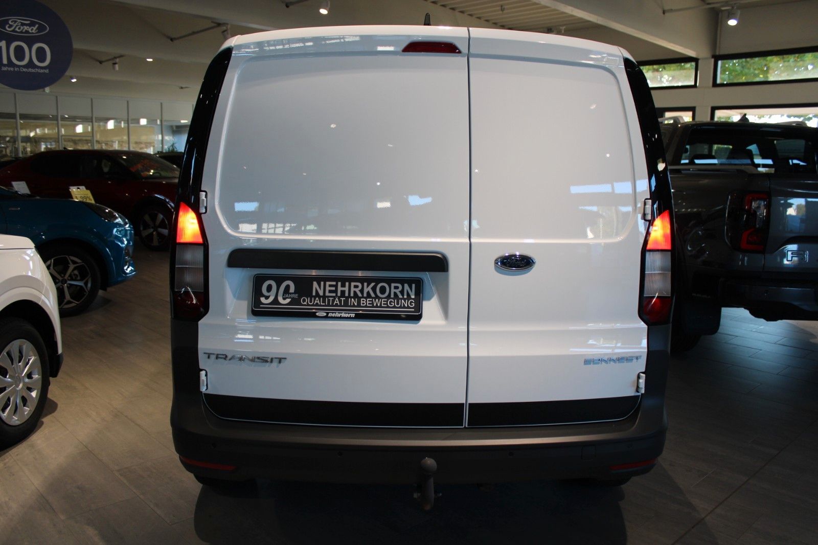 Fahrzeugabbildung Ford Transit Connect TREND L1 AHK NAVI IACC uvm.