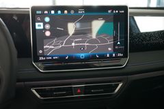 VW Tiguan 1.5 eTSI R-Line | Black Style | Pano | 20 VW Tiguan 1.5 eTSI R-Line | Black Style | Pano | 20