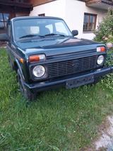 Lada Niva - gebrauchte Lada Niva aus dem Jahr 2015